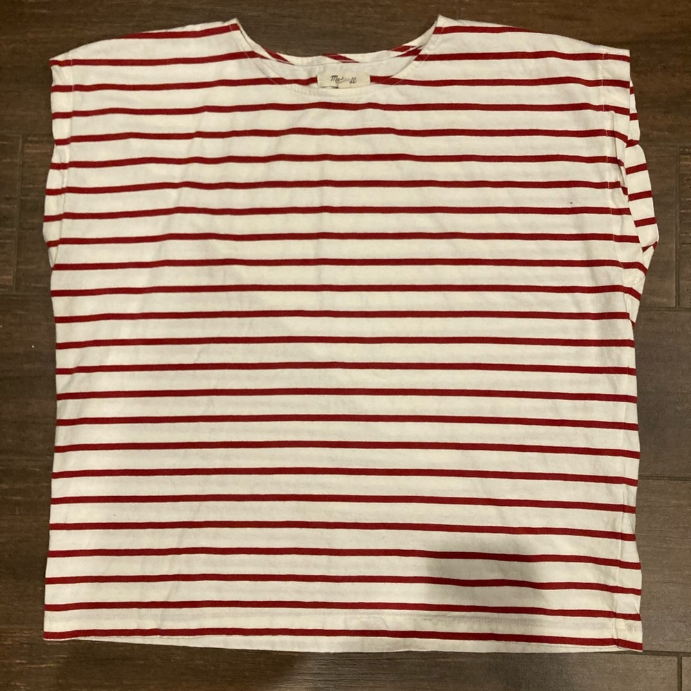 Madewell boxy cut T size medium.